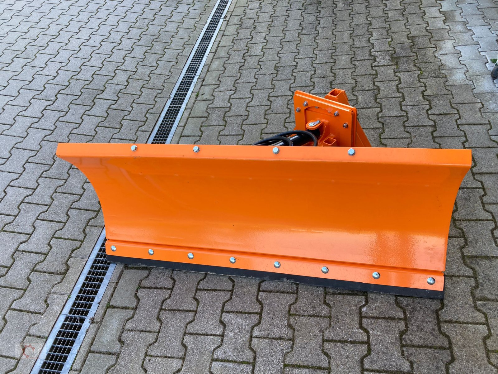 Schneeräumschild za tip MS Mini 150 cm KAT Kommunalaufnahme Hydraulische Schwenkung, Neumaschine u Tiefenbach (Slika 2)