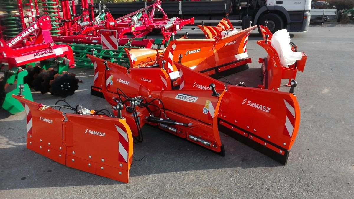 Schneeräumschild van het type SaMASZ Schneepflug Vario, Neumaschine in Gerasdorf (Foto 2)