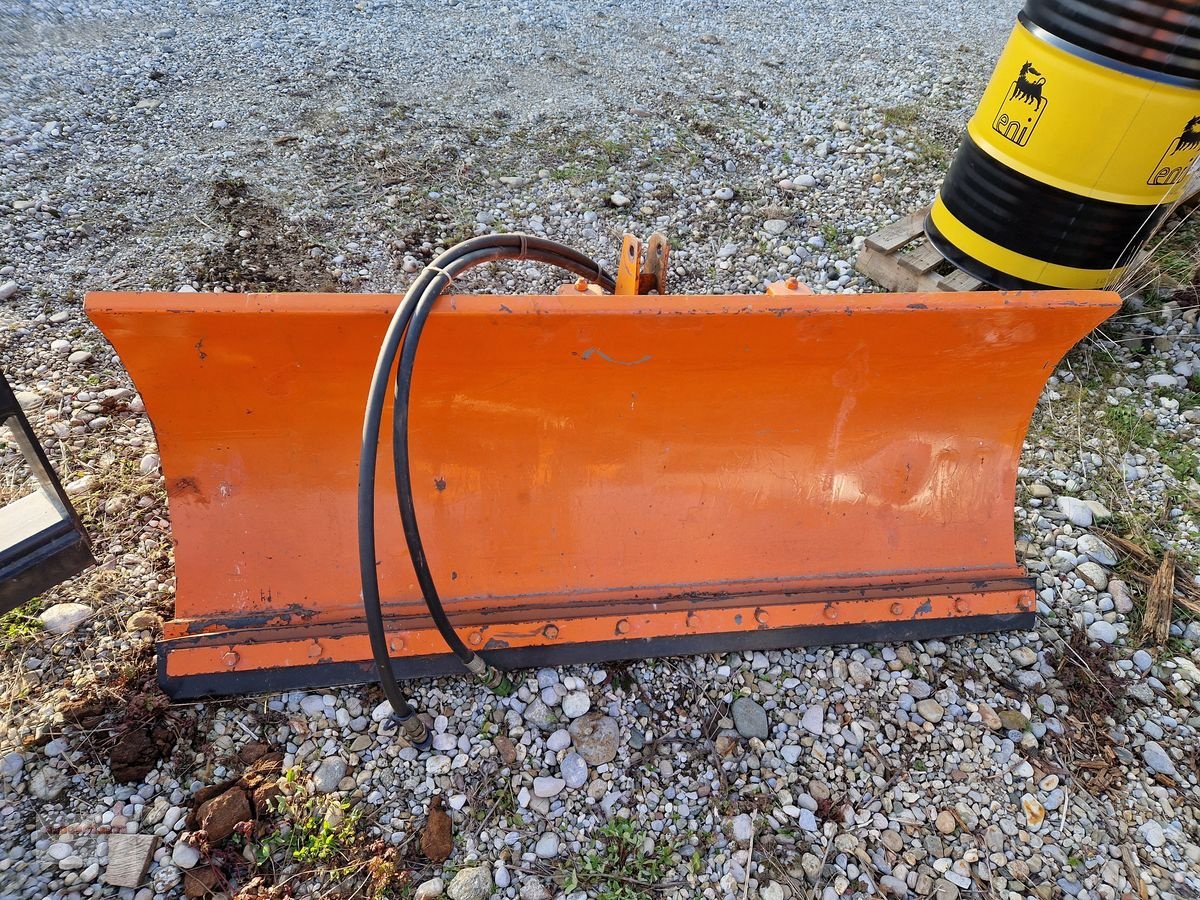 Schneeräumschild van het type Sonstige Schneepflug 150 cm TOP, Gebrauchtmaschine in Tarsdorf (Foto 1)