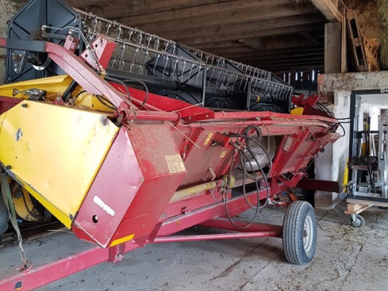 Schneidwerk van het type Case IH 1030, Gebrauchtmaschine in Burghaslach (Foto 1)