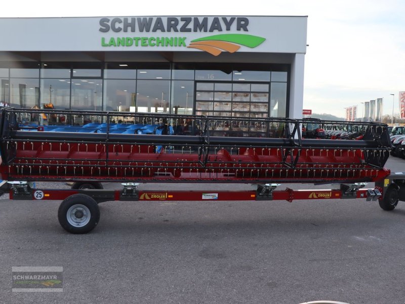 Schneidwerk of the type Case IH 3050 STD 7,62, Neumaschine in Aurolzmünster (Picture 1)