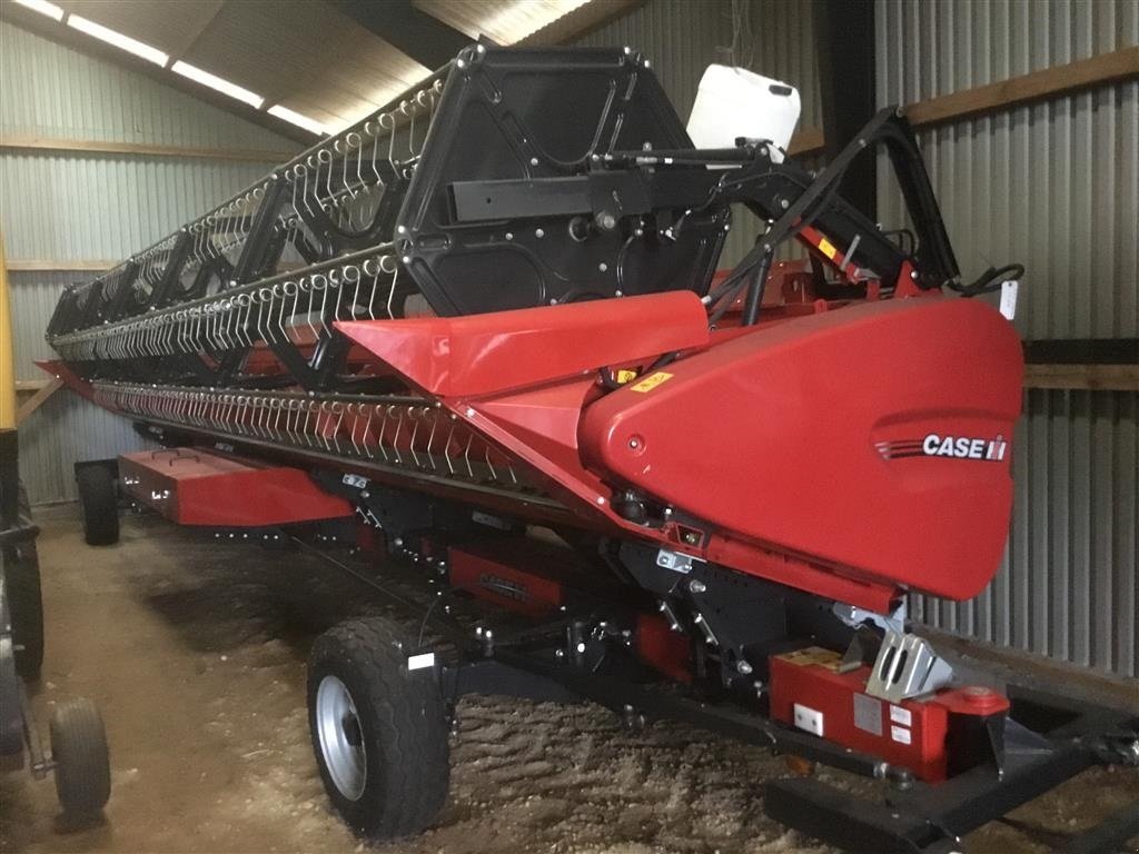 Schneidwerk of the type Case IH Fabriksny 3050 vario skærebord med vogn., Gebrauchtmaschine in Bredsten (Picture 1)