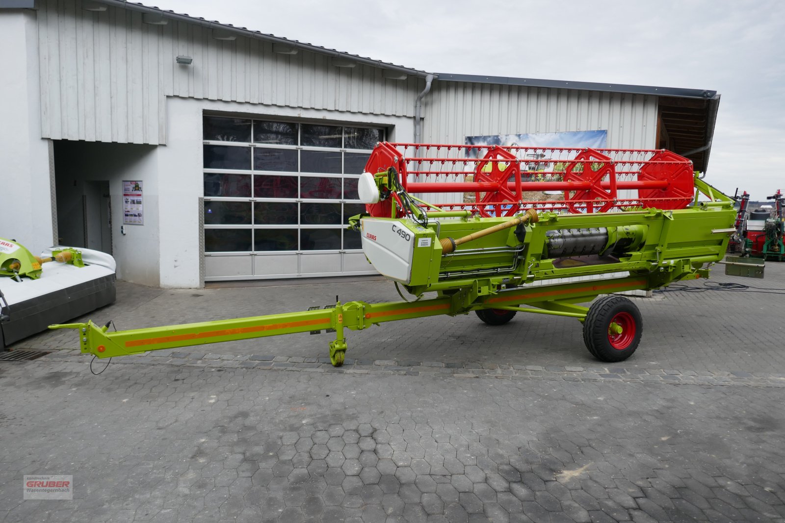 Schneidwerk des Typs CLAAS C 490, Gebrauchtmaschine in Dorfen (Bild 1)