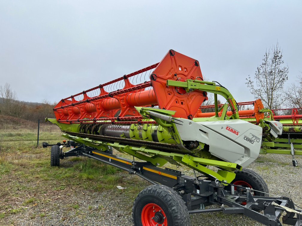 Schneidwerk типа CLAAS CERIO 770, Gebrauchtmaschine в ORLEIX (Фотография 1)