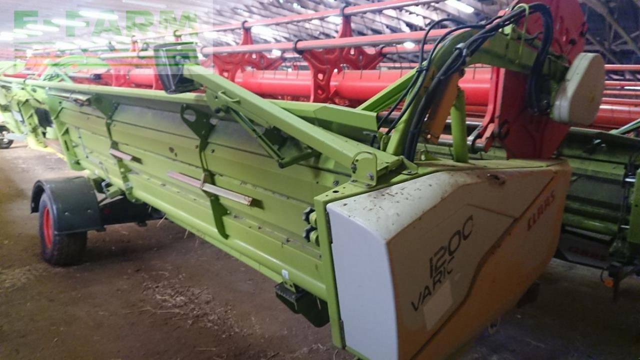 Schneidwerk typu CLAAS v1200 vario, Gebrauchtmaschine w ILZ (Zdjęcie 4)