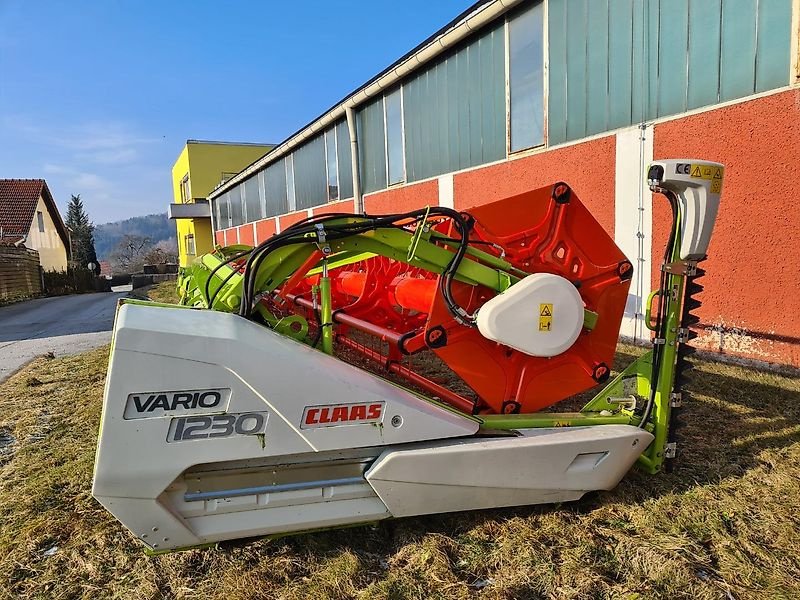 Schneidwerk des Typs CLAAS Vario 1230, Gebrauchtmaschine in Fürstenstein (Bild 2)