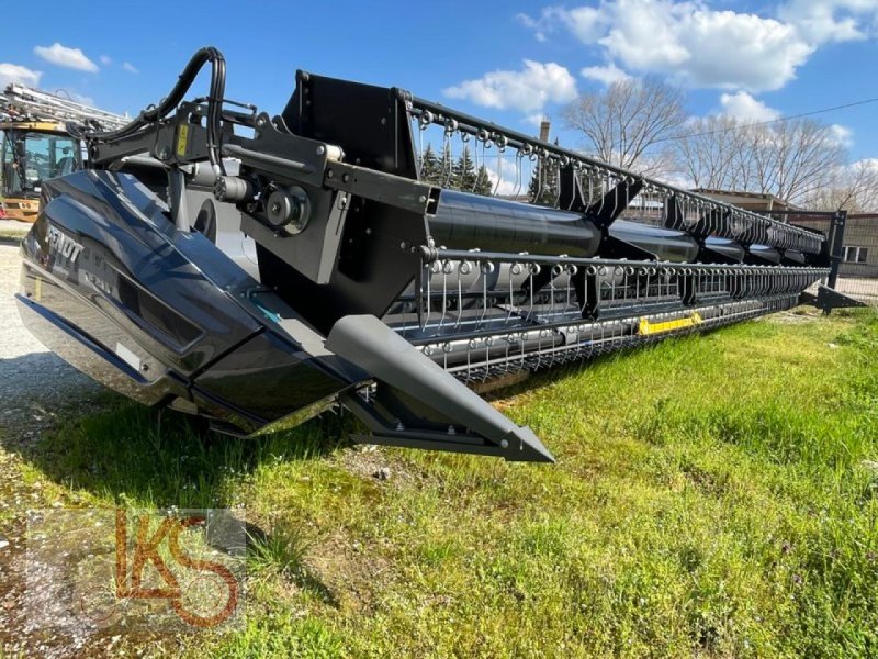 Schneidwerk van het type Fendt SUPERFLOW 30 FUSS - 9,20 METER, Neumaschine in Starkenberg (Foto 1)