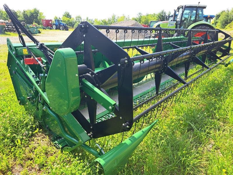 Schneidwerk des Typs John Deere 620R, Gebrauchtmaschine in VERDUN (Bild 5)