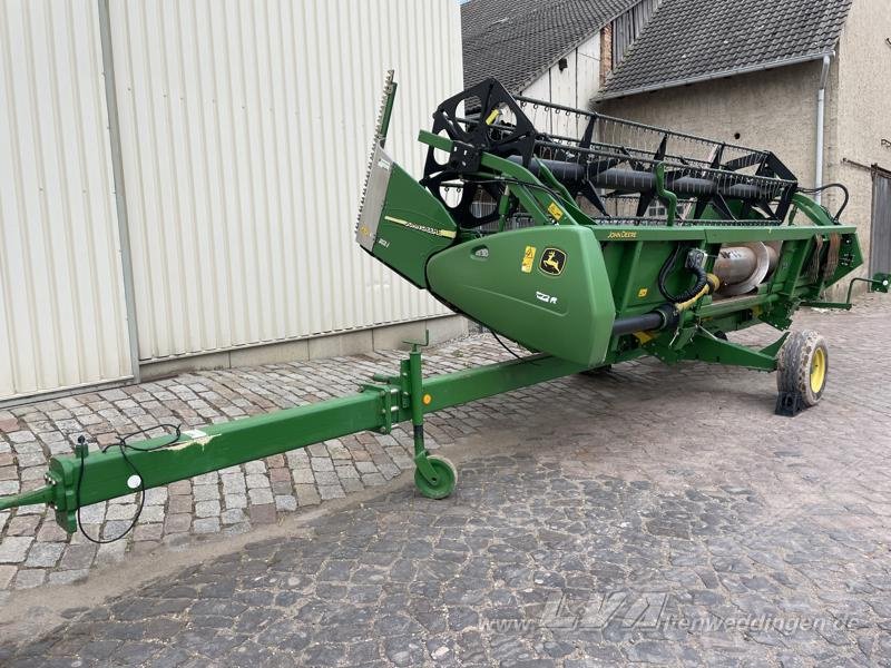 Schneidwerk des Typs John Deere 620R, Gebrauchtmaschine in Sülzetal OT Altenweddingen (Bild 1)