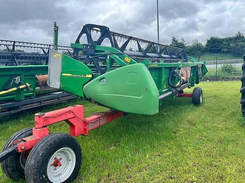 Schneidwerk del tipo John Deere 622R, Gebrauchtmaschine en Warszawa (Imagen 3)