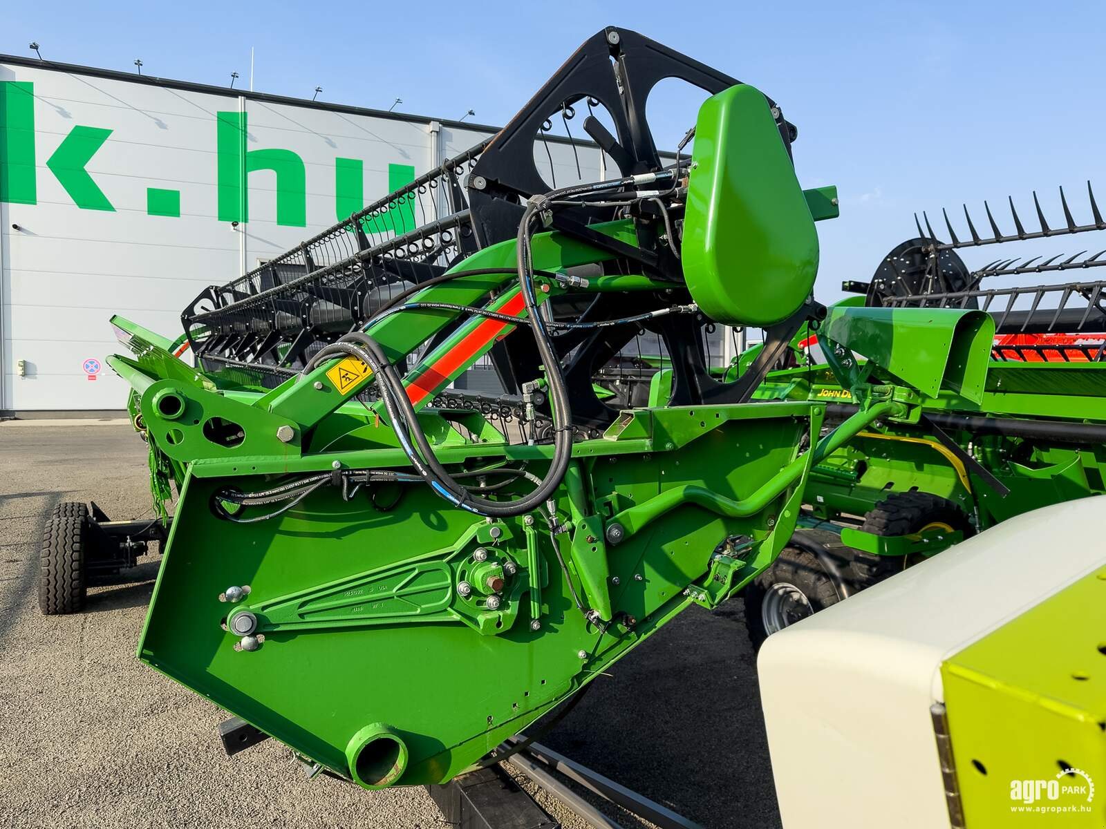 Schneidwerk des Typs John Deere 635R, Gebrauchtmaschine in Csengele (Bild 7)