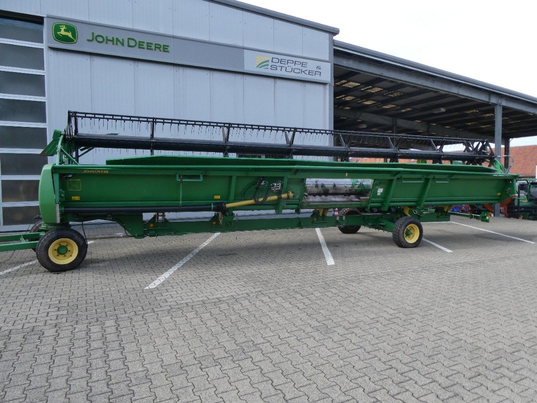 Schneidwerk of the type John Deere 635R, Gebrauchtmaschine in Lauterberg/Barbis (Picture 3)