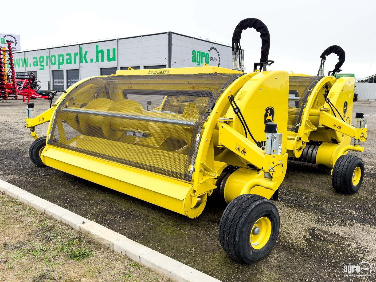 Schneidwerk of the type John Deere 639 Pick Up, Gebrauchtmaschine in Csengele (Picture 1)