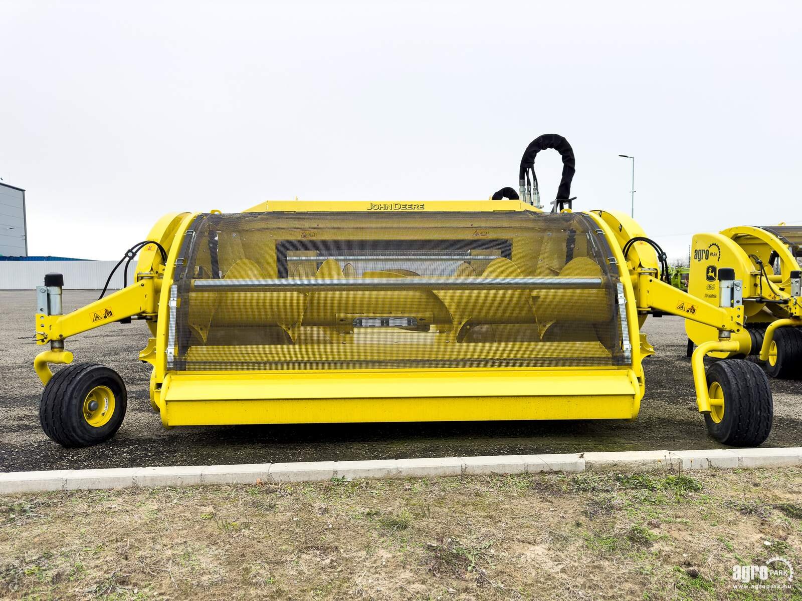 Schneidwerk of the type John Deere 639 Pick Up, Gebrauchtmaschine in Csengele (Picture 5)