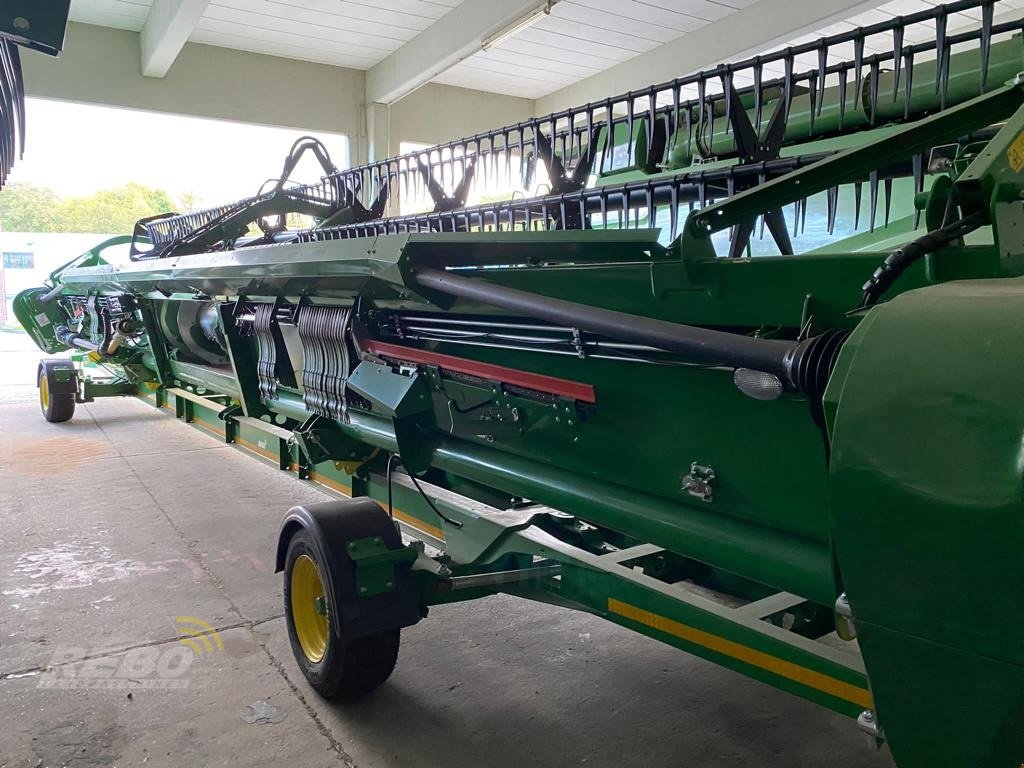 Schneidwerk van het type John Deere 740 PREMIUM FLOW - 12,20 M, Neumaschine in Lütjenburg (Foto 5)