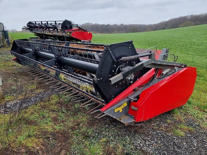 Schneidwerk от тип Massey Ferguson Sonstiges, Gebrauchtmaschine в Honigsee (Снимка 1)