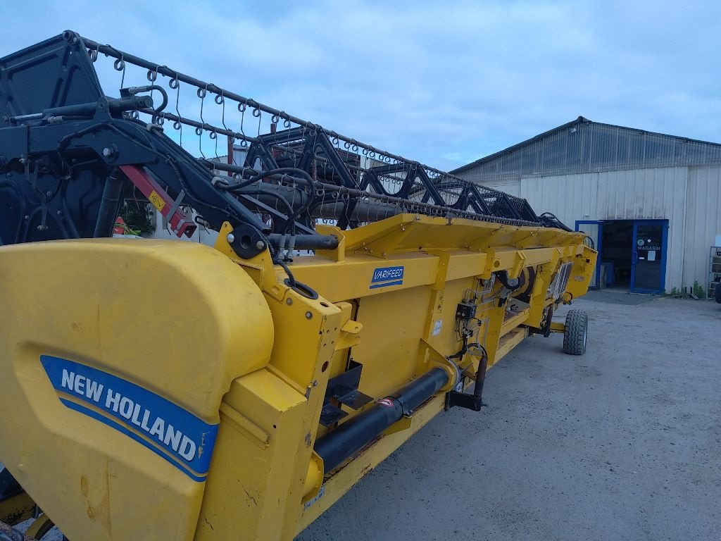 Schneidwerk typu New Holland 30G VARIFEED 2, Gebrauchtmaschine w BARACE (Zdjęcie 4)