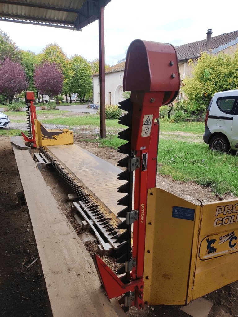 Schneidwerk du type New Holland 6m10 hc, Gebrauchtmaschine en Lalœuf (Photo 2)