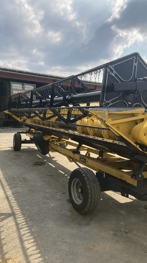 Schneidwerk του τύπου New Holland 7M62 VARIFEED, Gebrauchtmaschine σε TREMEUR (Φωτογραφία 3)