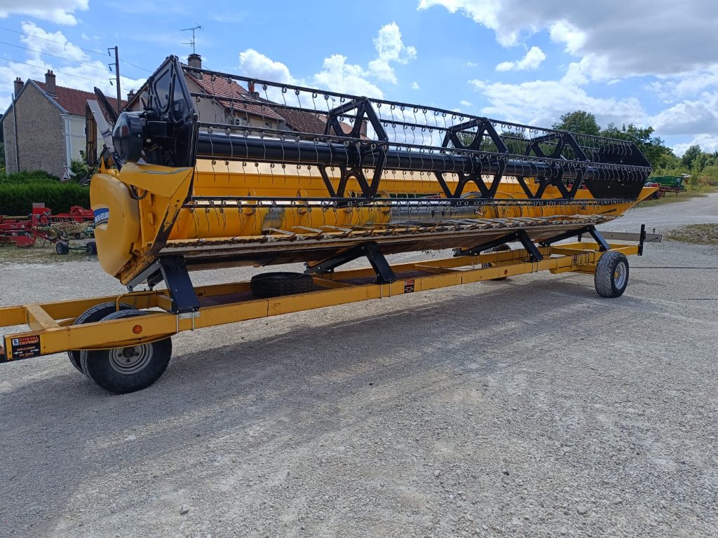 Schneidwerk of the type New Holland Varifeed 760, Gebrauchtmaschine in Lérouville (Picture 2)