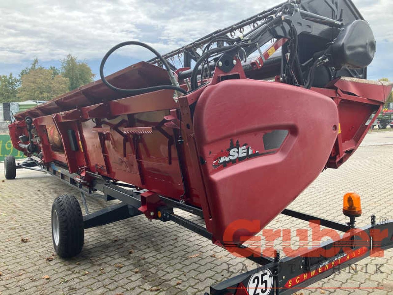 Schneidwerkswagen van het type Case IH 3050   - 10,67 m -, Gebrauchtmaschine in Ampfing (Foto 8)