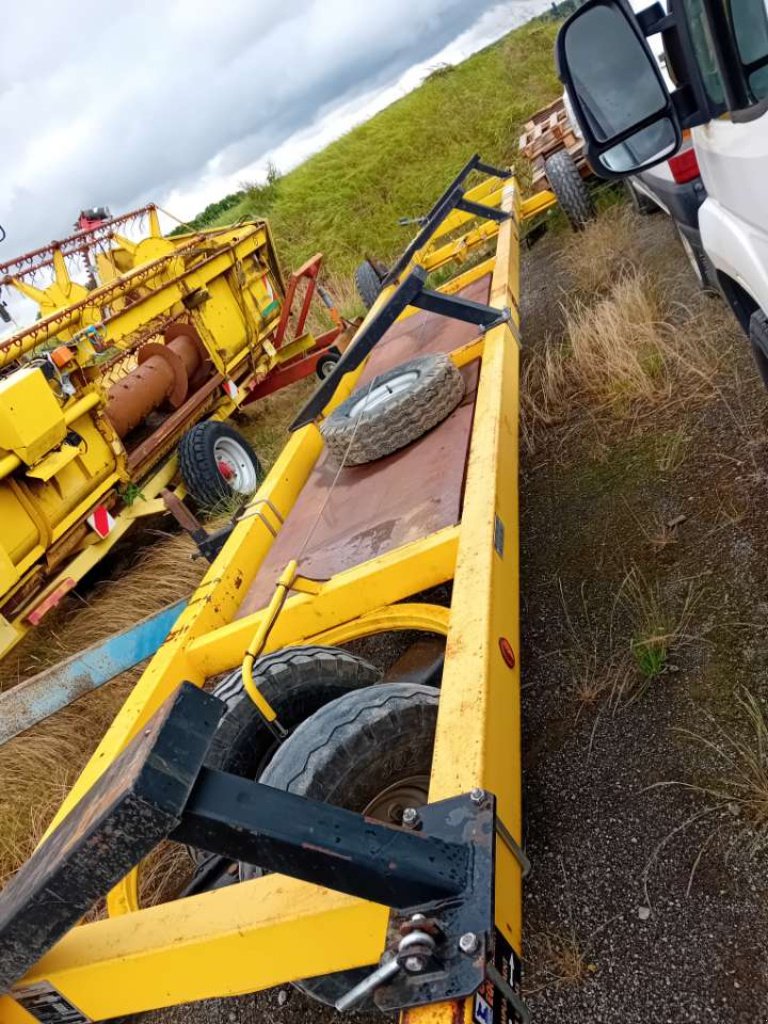 Schneidwerkswagen Türe ait Cheval Liberte FT3.24, Gebrauchtmaschine içinde Lérouville (resim 2)