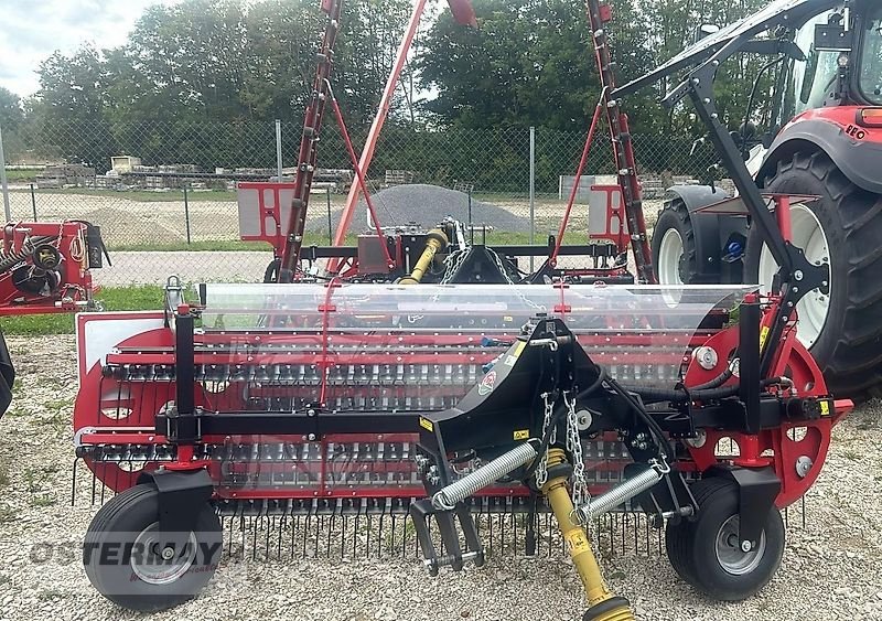 Schwader van het type B&B Clementer 300 F Eco, Vorführmaschine in Rohr (Foto 1)