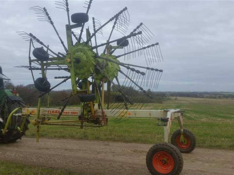 Schwader типа CLAAS 880 Liner, Gebrauchtmaschine в Skive (Фотография 1)