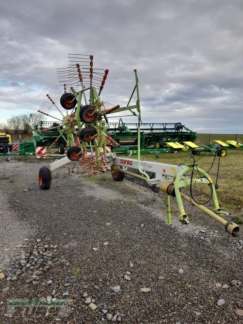 Schwader des Typs CLAAS Liner 1250 Profil, Gebrauchtmaschine in Giebelstadt-Euerhausen (Bild 3)