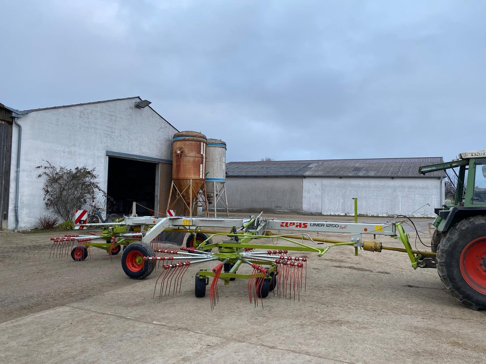 Schwader van het type CLAAS Liner 1250 Profil, Gebrauchtmaschine in Ehekirchen (Foto 3)