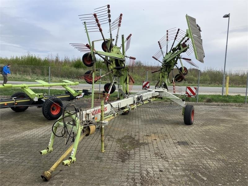 Schwader tip CLAAS LINER 1550 TWIN PROF, Gebrauchtmaschine in Hinnerup (Poză 2)