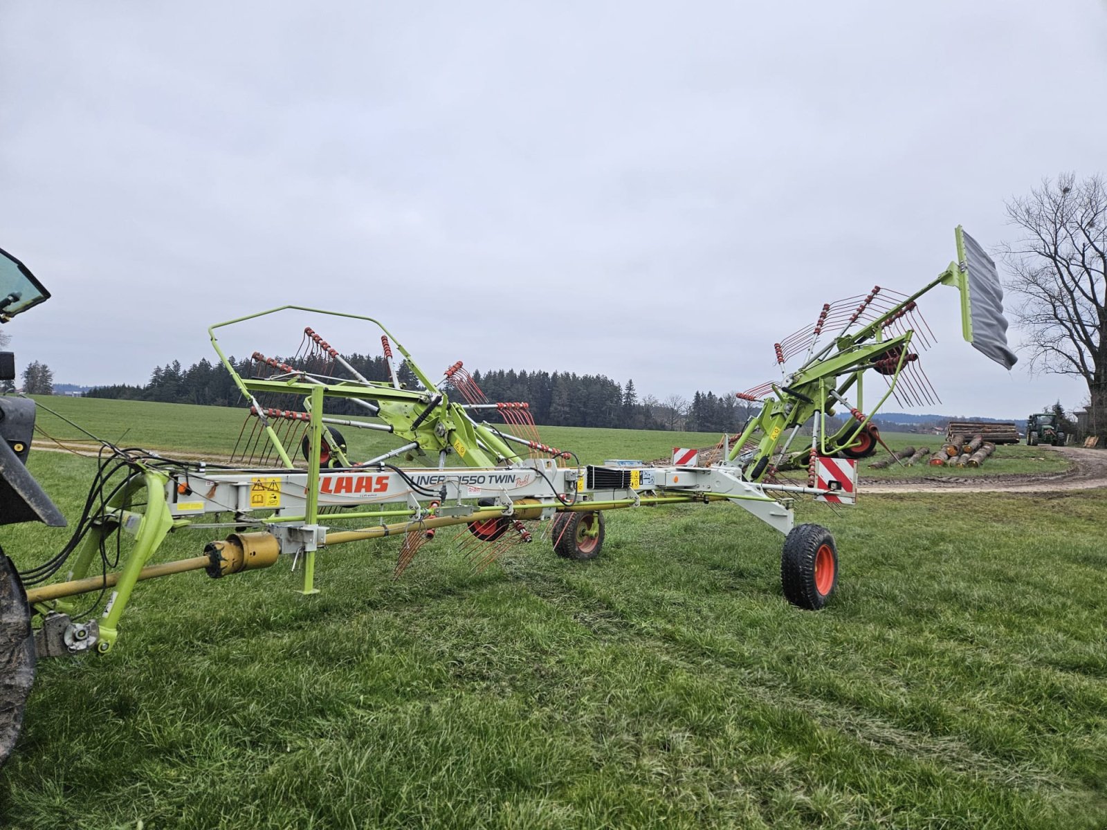 Schwader a típus CLAAS Liner  1550 Twin, Gebrauchtmaschine ekkor: Trostberg (Kép 1)