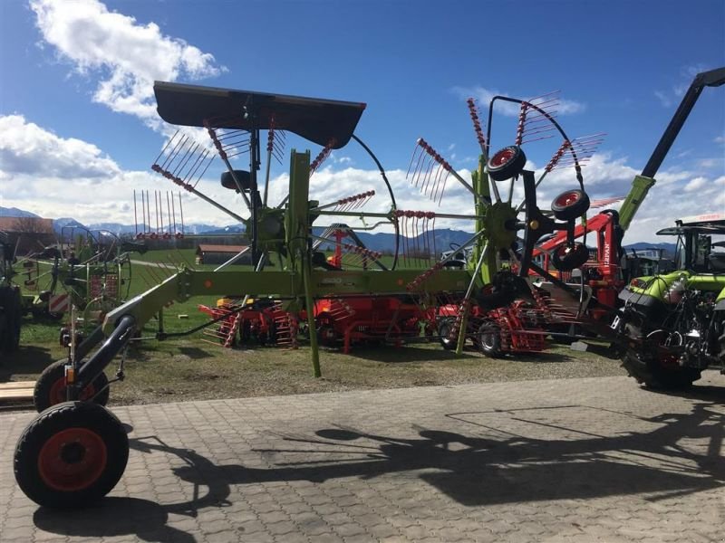 Schwader des Typs CLAAS LINER 1600 TWIN, Vorführmaschine in Obersöchering (Bild 2)