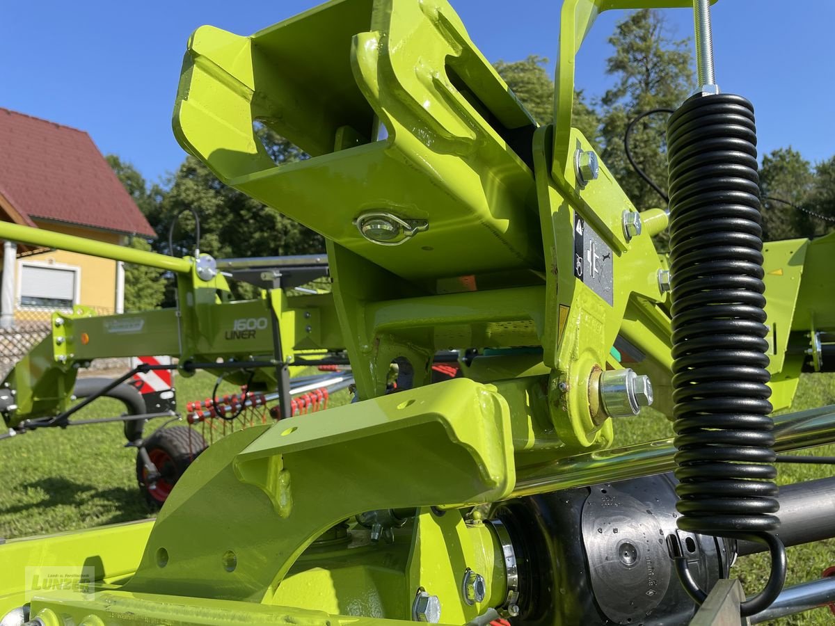 Schwader typu CLAAS LINER 1600 TWIN, Neumaschine w Kaumberg (Zdjęcie 7)