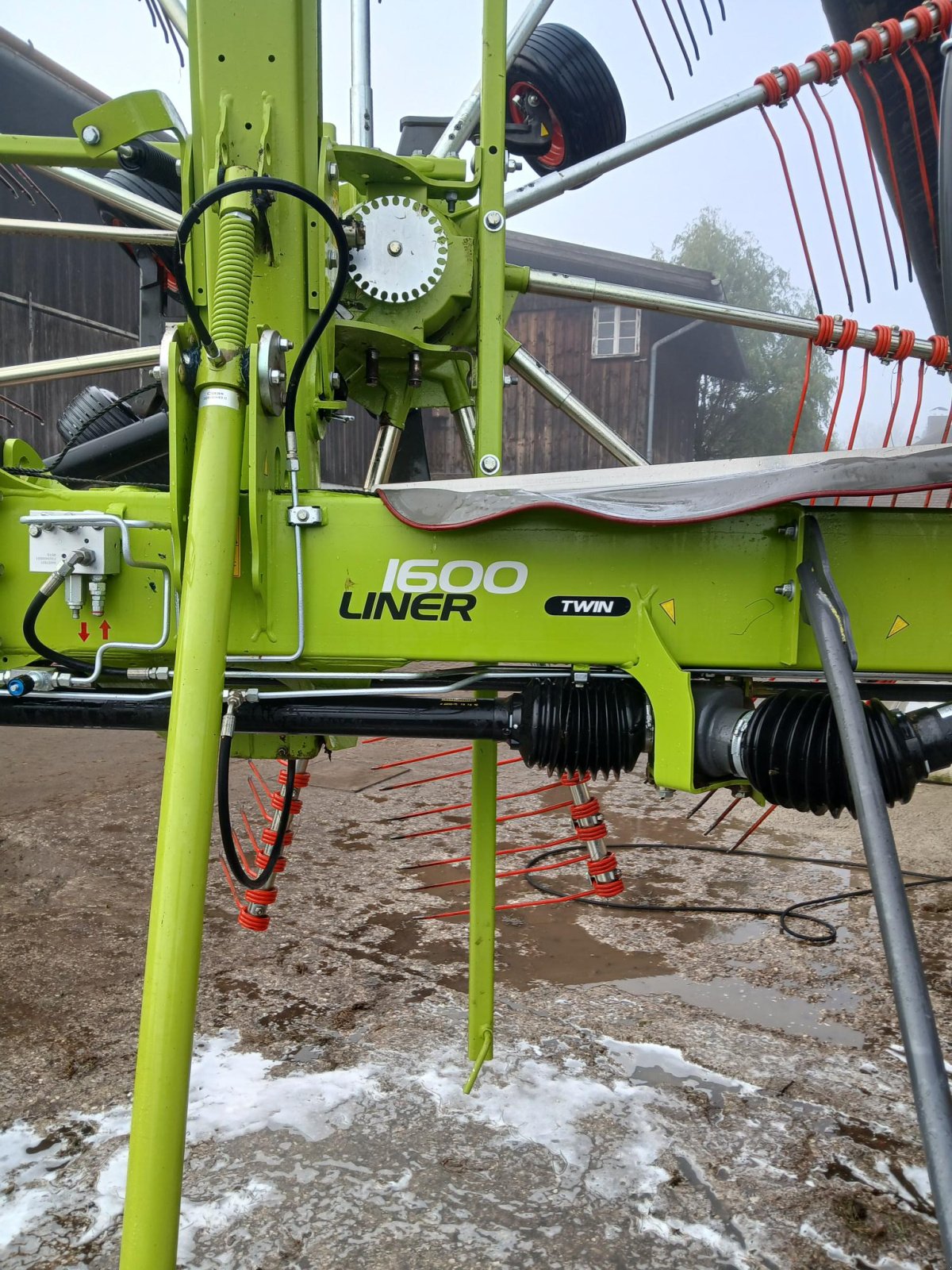 Schwader tip CLAAS Liner 1600 Twin, Gebrauchtmaschine in Antdorf (Poză 1)