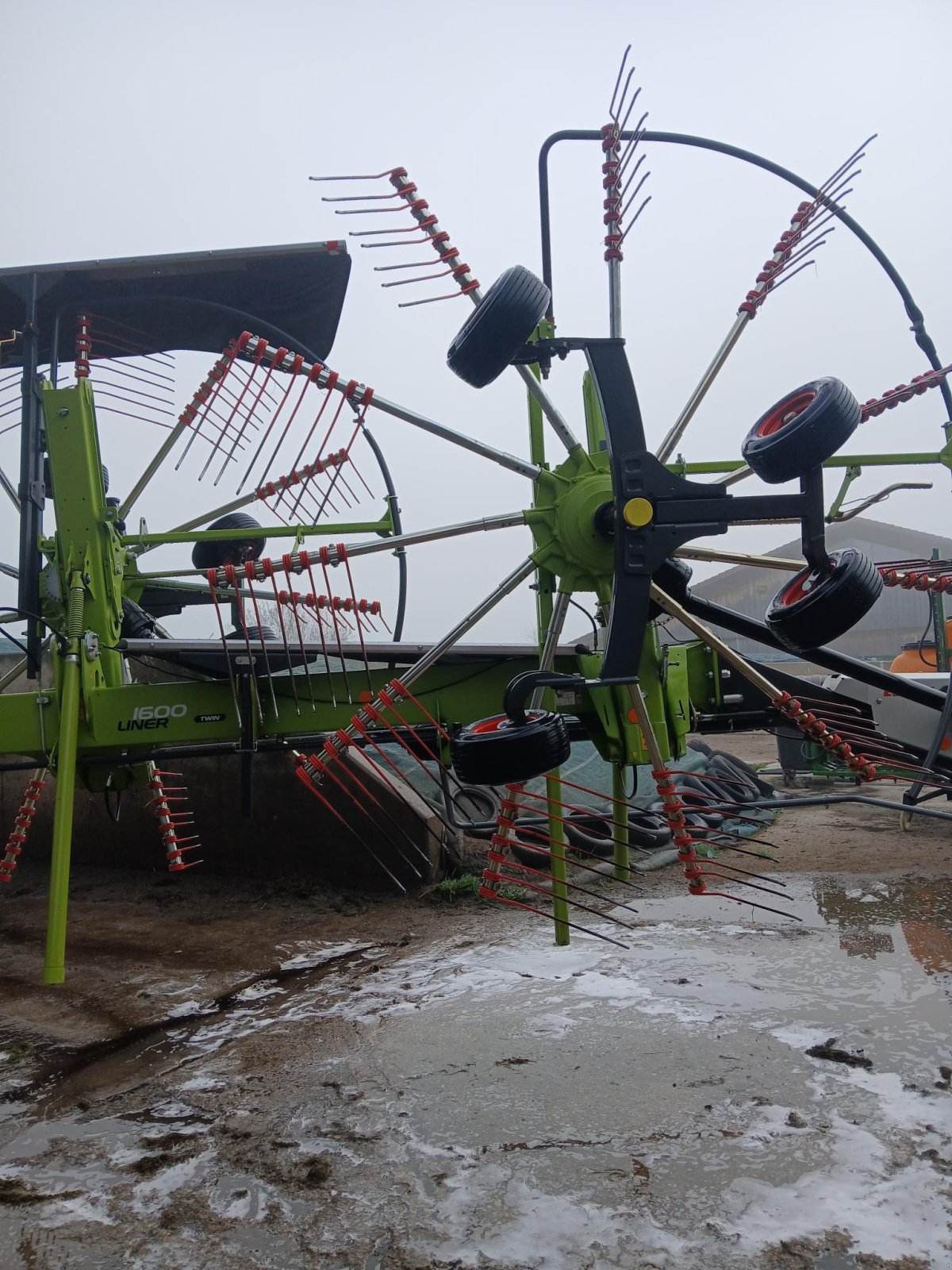 Schwader tip CLAAS Liner 1600 Twin, Gebrauchtmaschine in Antdorf (Poză 2)