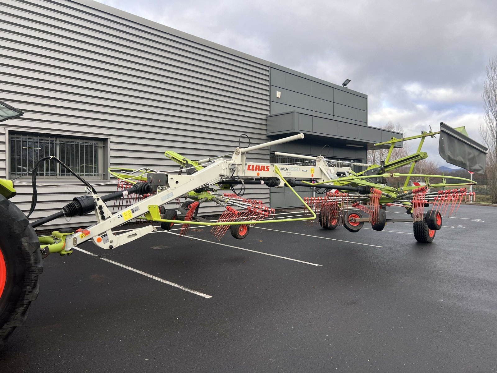 Schwader typu CLAAS LINER 1650 TWIN  (G00/010), Gebrauchtmaschine v Gannat (Obrázok 9)