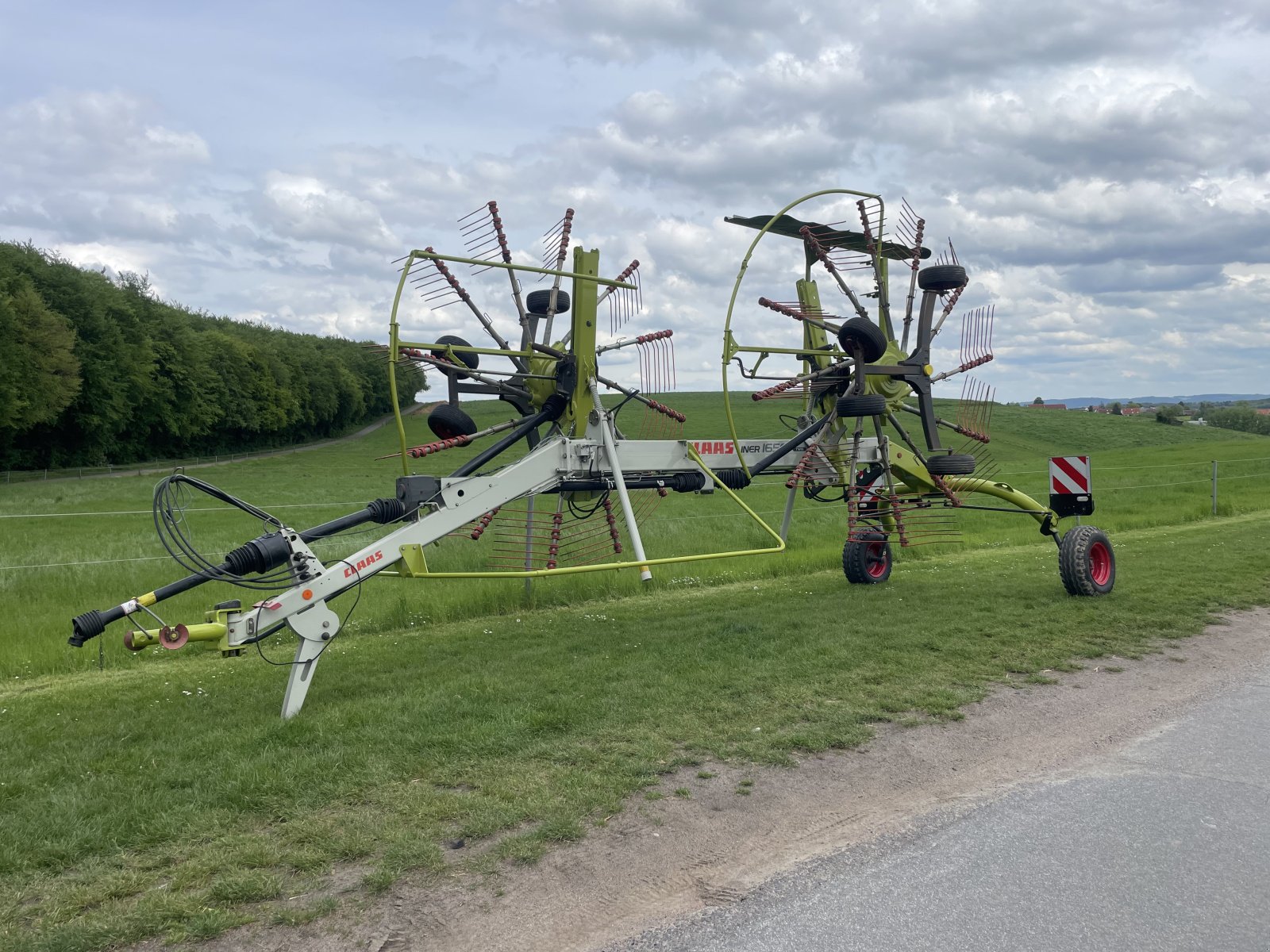 Schwader tip CLAAS Liner 1650 Twin, Gebrauchtmaschine in Ober-Ramstadt (Poză 1)