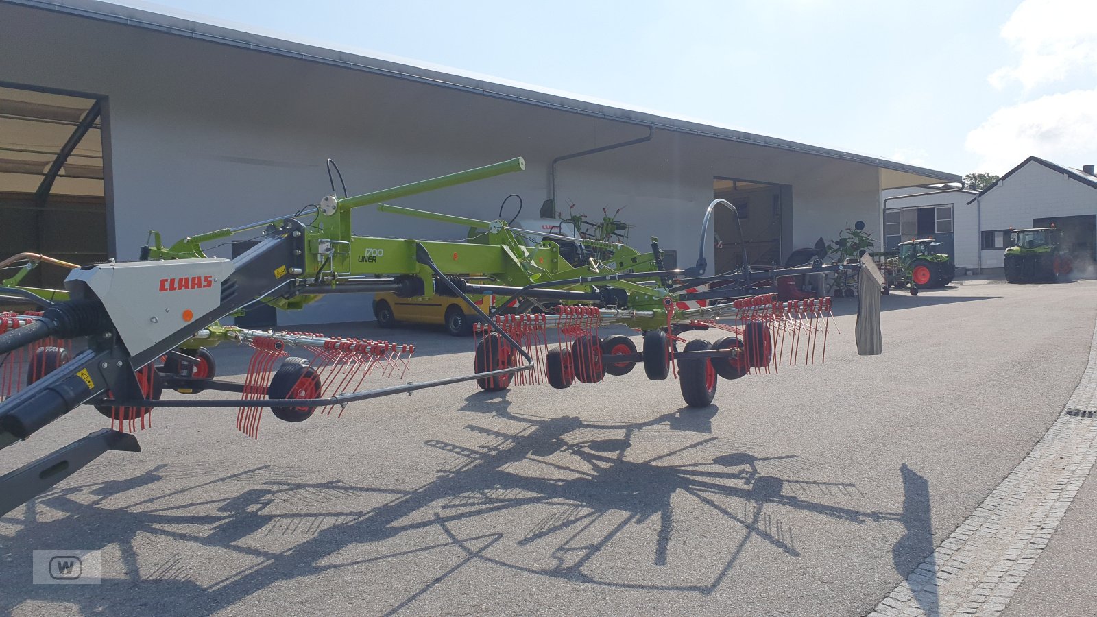 Schwader van het type CLAAS Liner 1700, Neumaschine in Zell an der Pram (Foto 4)