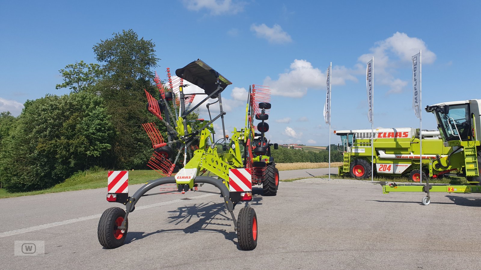 Schwader del tipo CLAAS Liner 1700, Neumaschine In Zell an der Pram (Immagine 13)