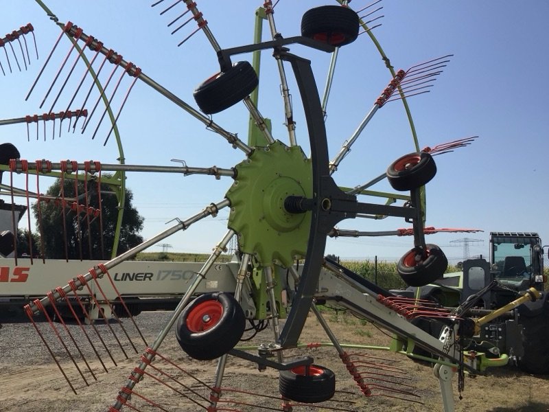 Schwader van het type CLAAS Liner 1750, Gebrauchtmaschine in Angermünde/OT Kerkow (Foto 9)