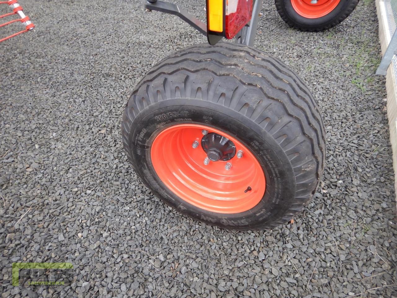 Schwader du type CLAAS LINER 1800 TWIN, Neumaschine en Homberg (Ohm) - Maulbach (Photo 9)