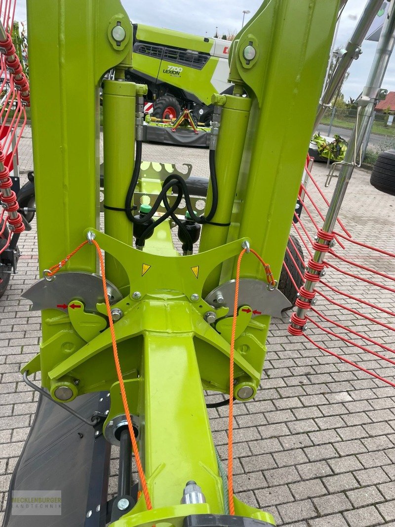 Schwader Türe ait CLAAS LINER 2700 Trend, Neumaschine içinde Mühlengeez (resim 7)