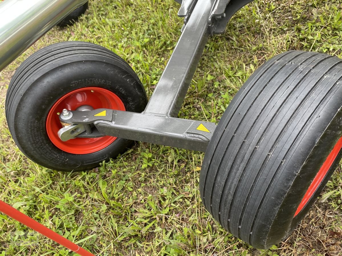 Schwader van het type CLAAS Liner 2700, Neumaschine in Kaumberg (Foto 18)