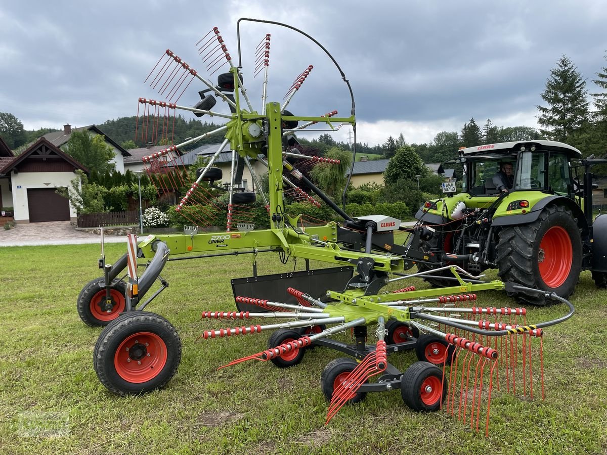 Schwader of the type CLAAS Liner 2700, Neumaschine in Kaumberg (Picture 1)