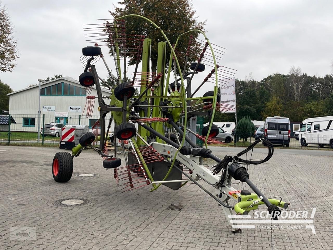 Schwader del tipo CLAAS LINER 2900, Gebrauchtmaschine en Westerstede (Imagen 1)