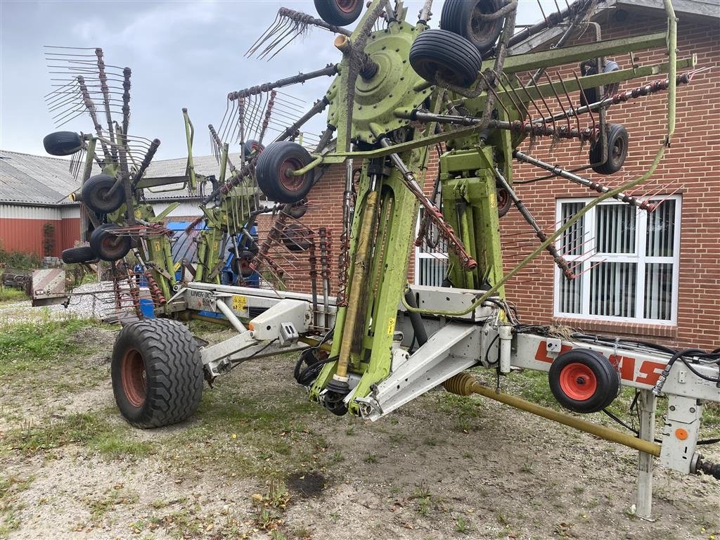 Schwader des Typs CLAAS Liner 3000, Gebrauchtmaschine in Herning (Bild 2)