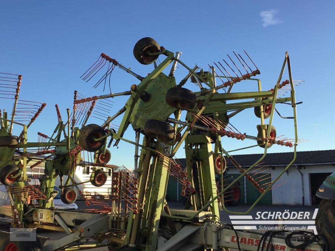 Schwader del tipo CLAAS LINER 3000, Gebrauchtmaschine In Penzlin (Immagine 9)