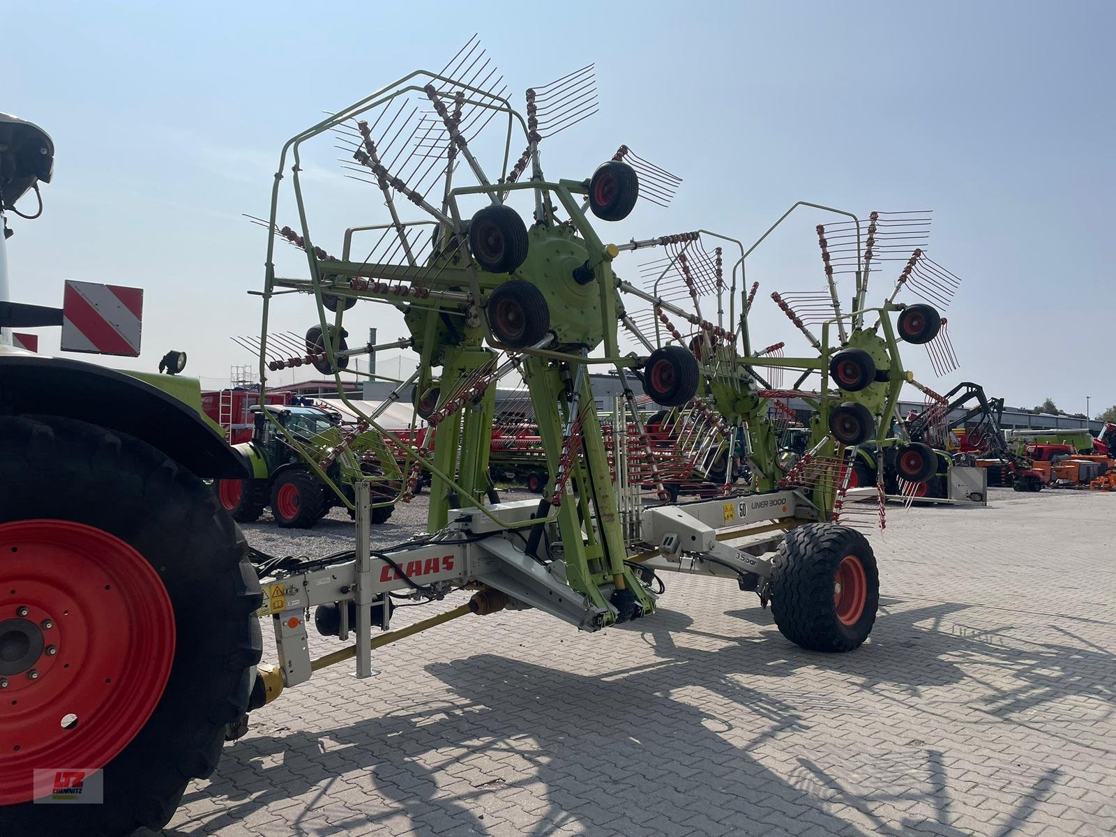 Schwader des Typs CLAAS Liner 3000, Gebrauchtmaschine in Hartmannsdorf (Bild 7)