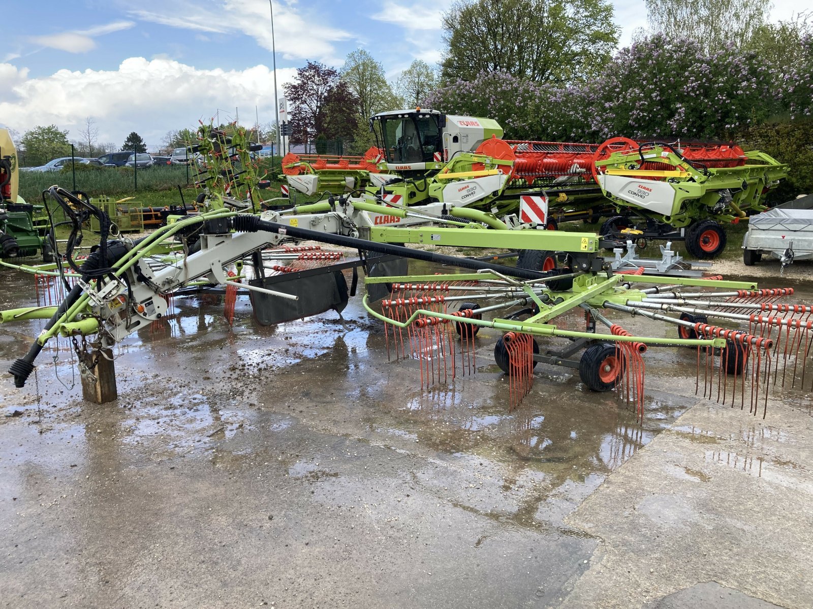 Schwader typu CLAAS LINER 3100, Gebrauchtmaschine v NOGENT (Obrázek 2)